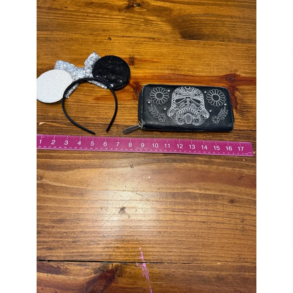 Loungefly Star Wars Wallet & Ears Set Black Stormtrooper Sequin Fair